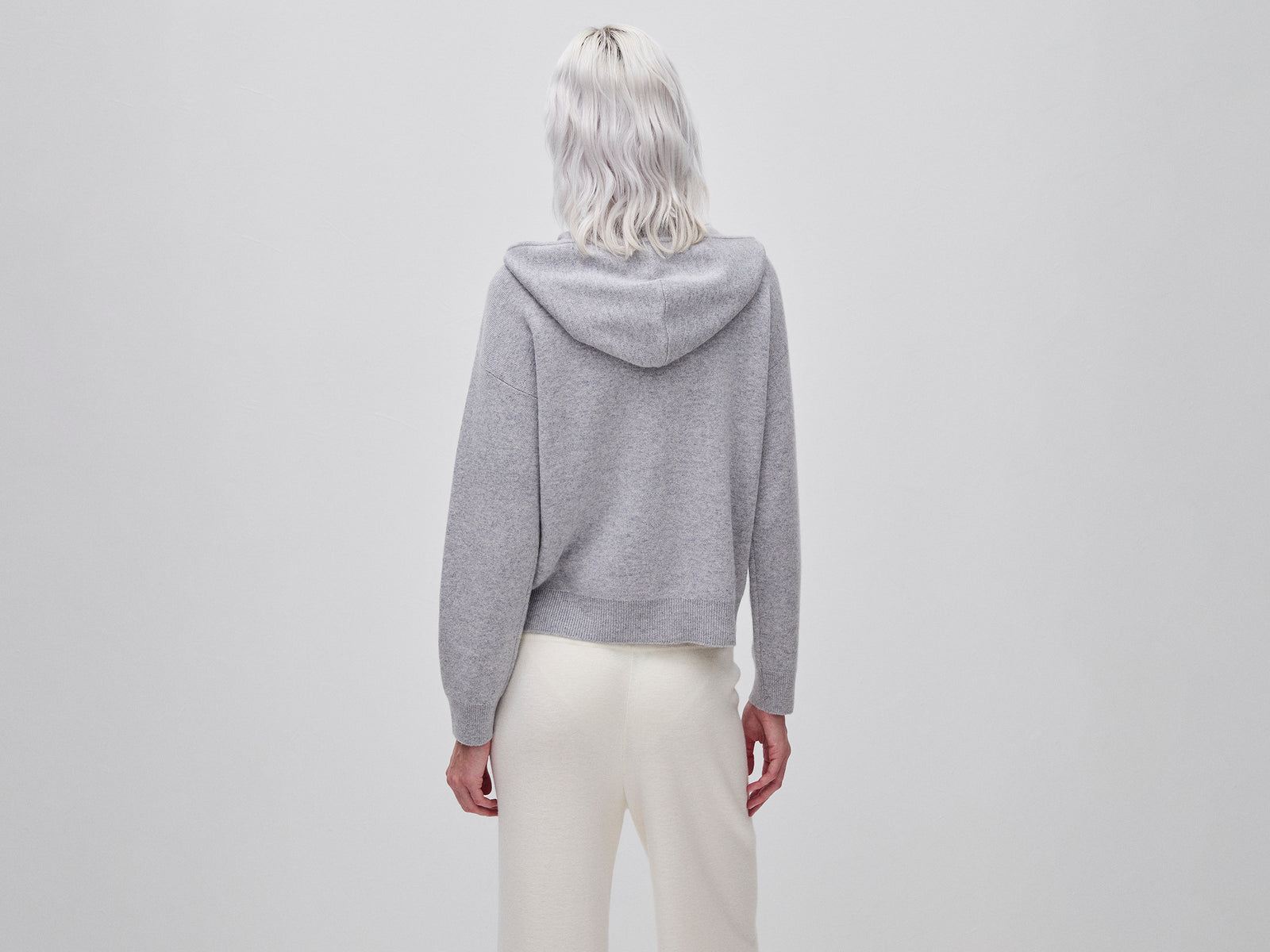 Sweat de malha com capuz - ucb_image_B