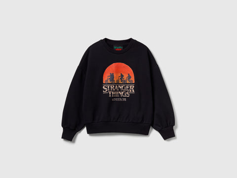 Stranger Things pullover sweatshirt - ucb_image_FS