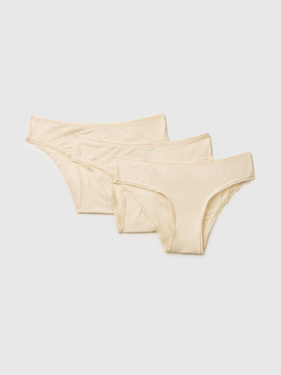 Três slips em Modal stretch - ucb_image_FS