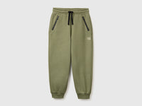 Joggers em felpo quente com patch - ucb_image_FS