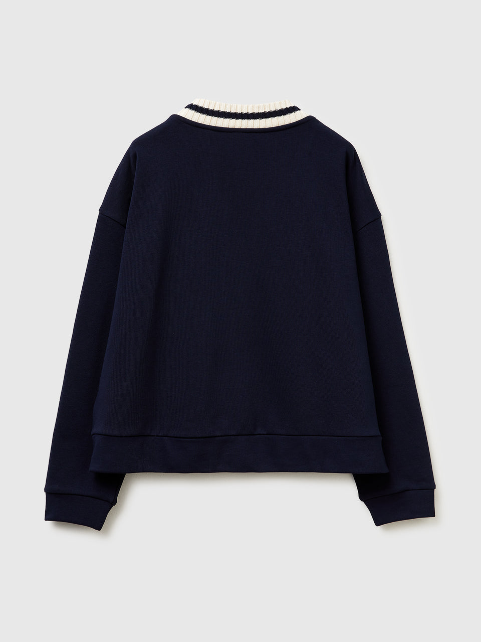 Sweatshirt cardigan with buttons - ucb_image_BS