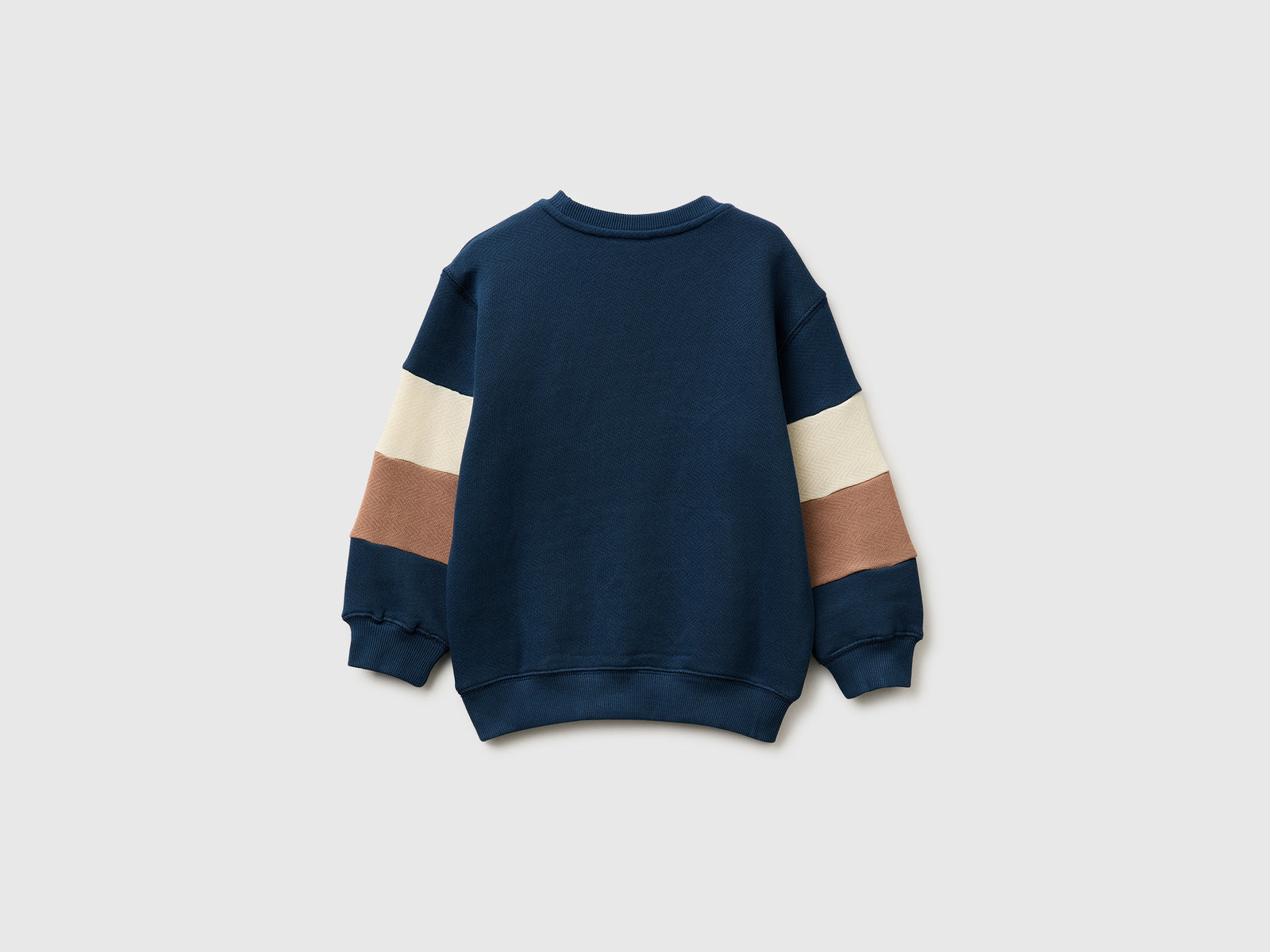 Sweat color block - ucb_image_BS