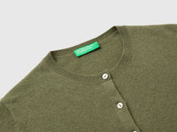 Cardigã de gola redonda verde militar em pura lã Merino - ucb_image_DS1