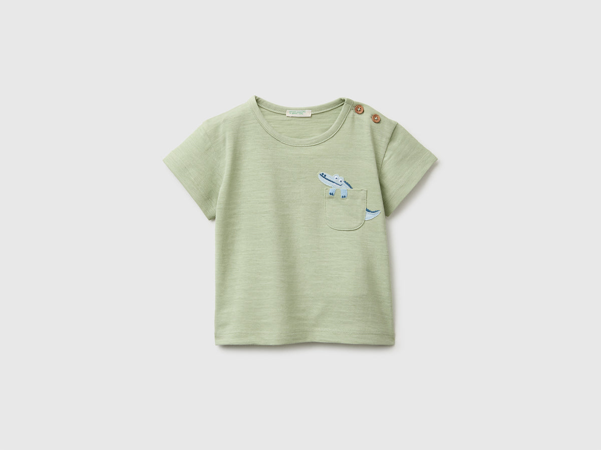 T-shirt com bolso pequeno e animalzinho - ucb_image_FS