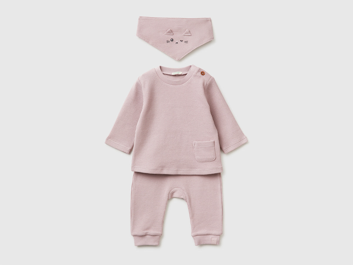 Set with top, trousers and bib - ucb_image_FS