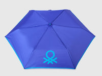 Blue umbrella - ucb_image_DS1