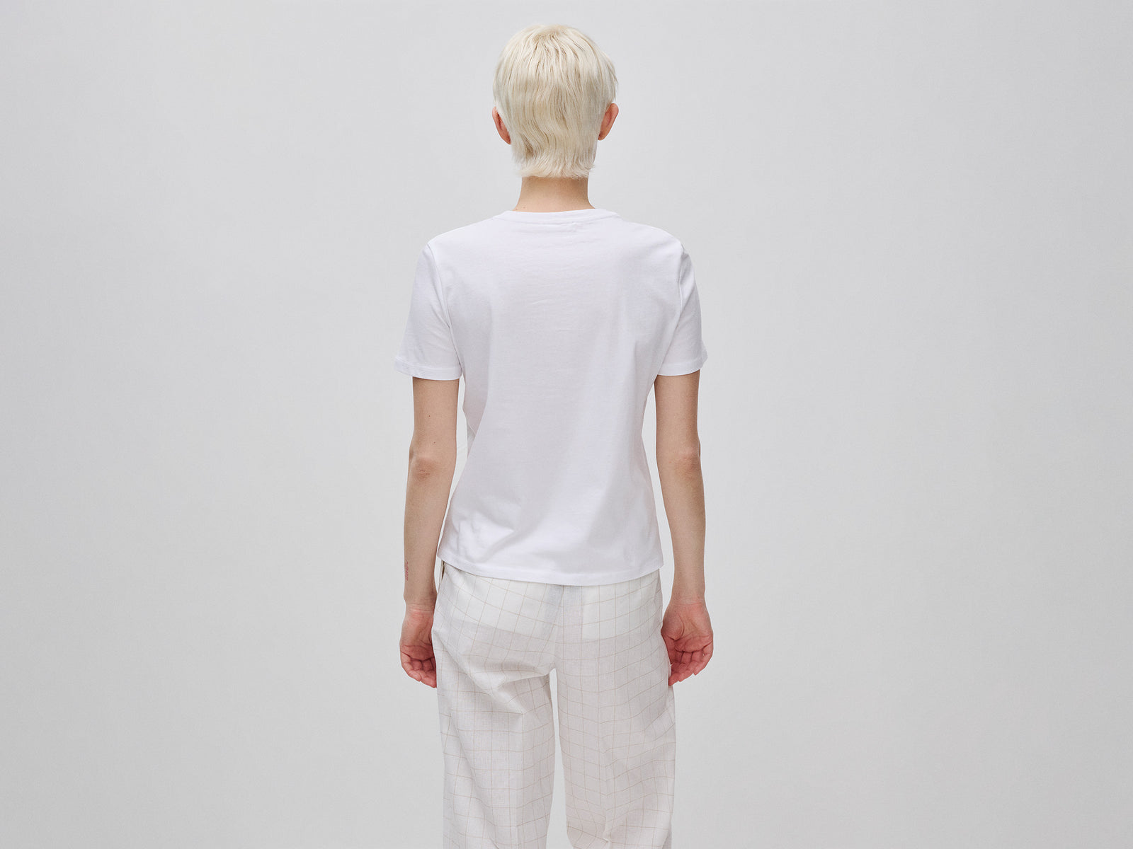 T-shirt com estampa às flores - ucb_image_B