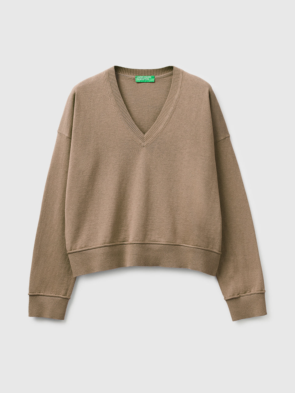 V-neck sweater in cotton and wool - ucb_image_FS