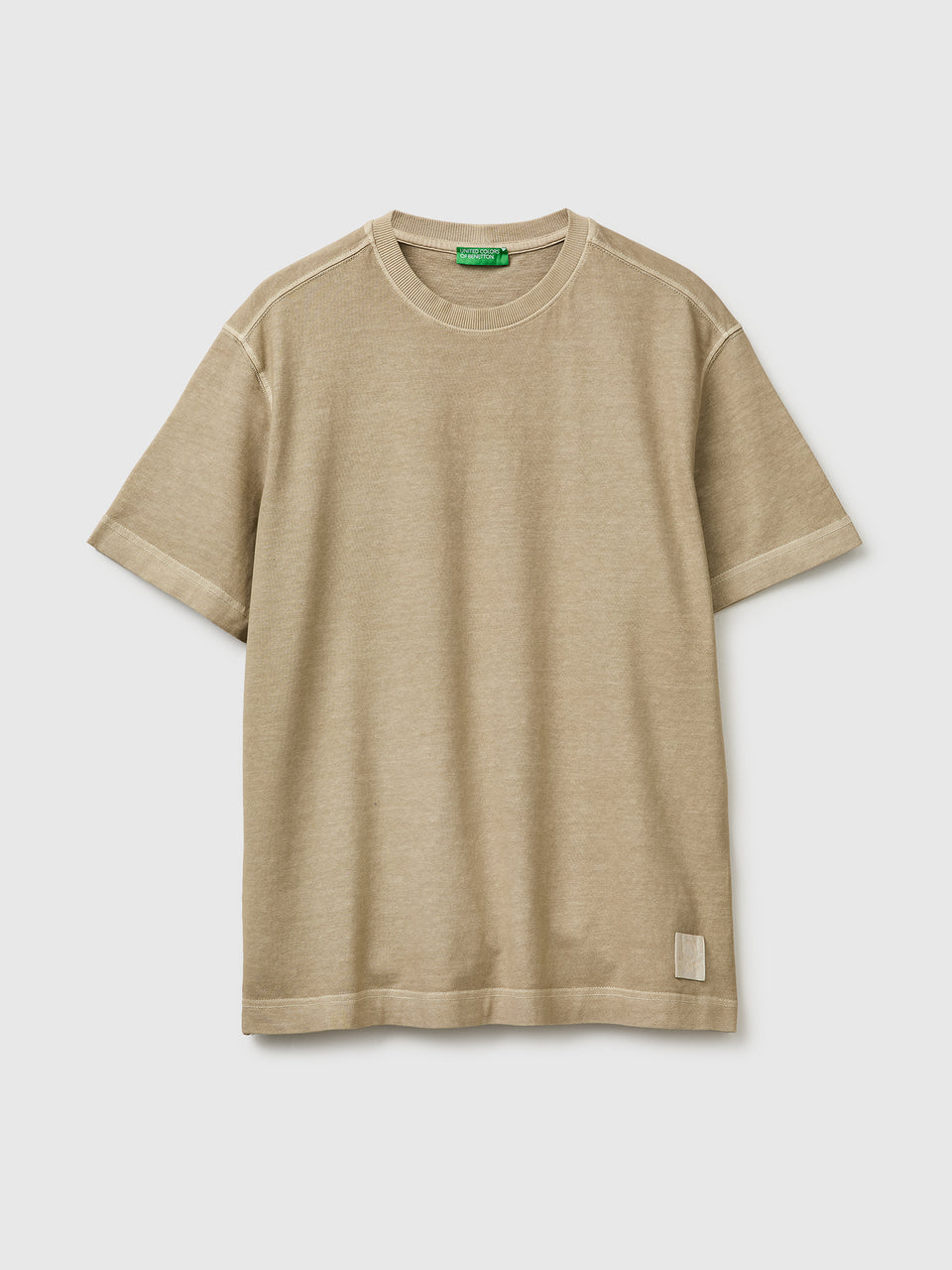 T-shirt com tingimento à base de pigmento - ucb_image_FS