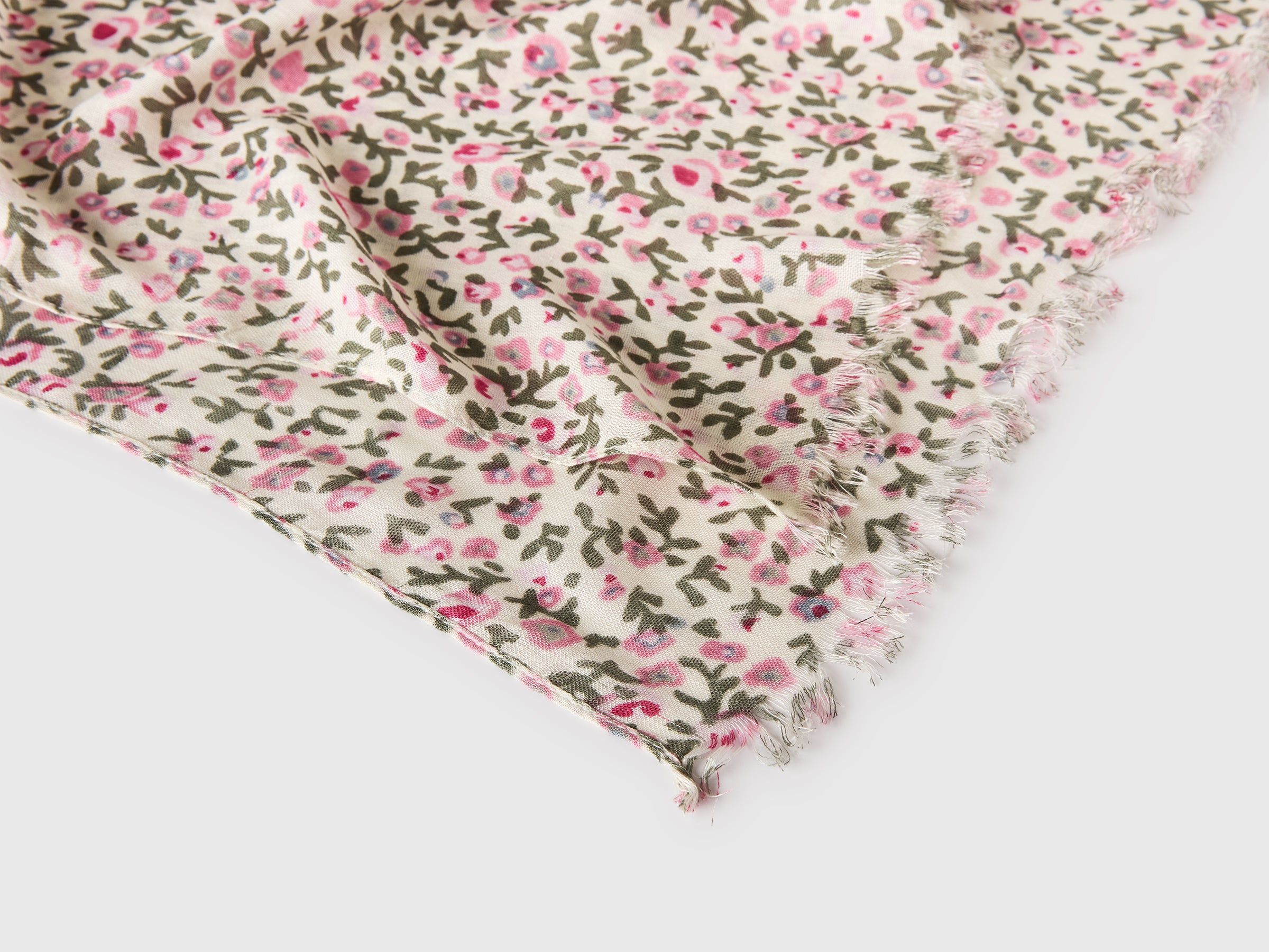 Écharpe padrão em viscose - ucb_image_DS1