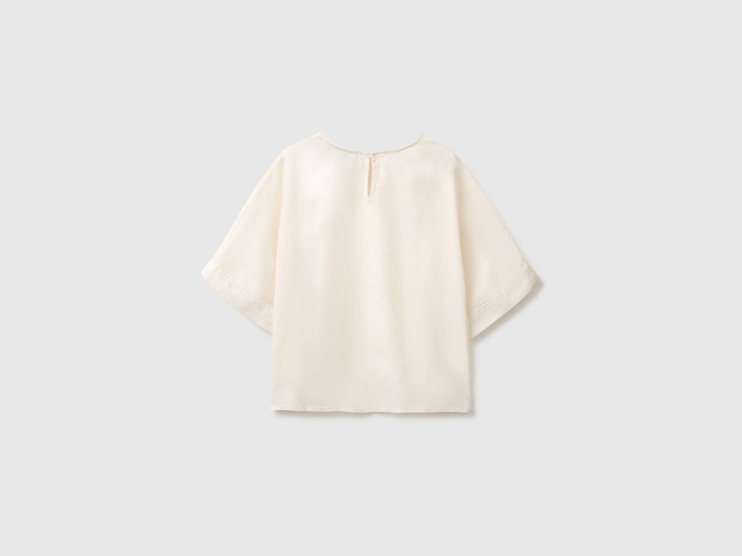 Blusa de gola redonda em linho puro - ucb_image_BS