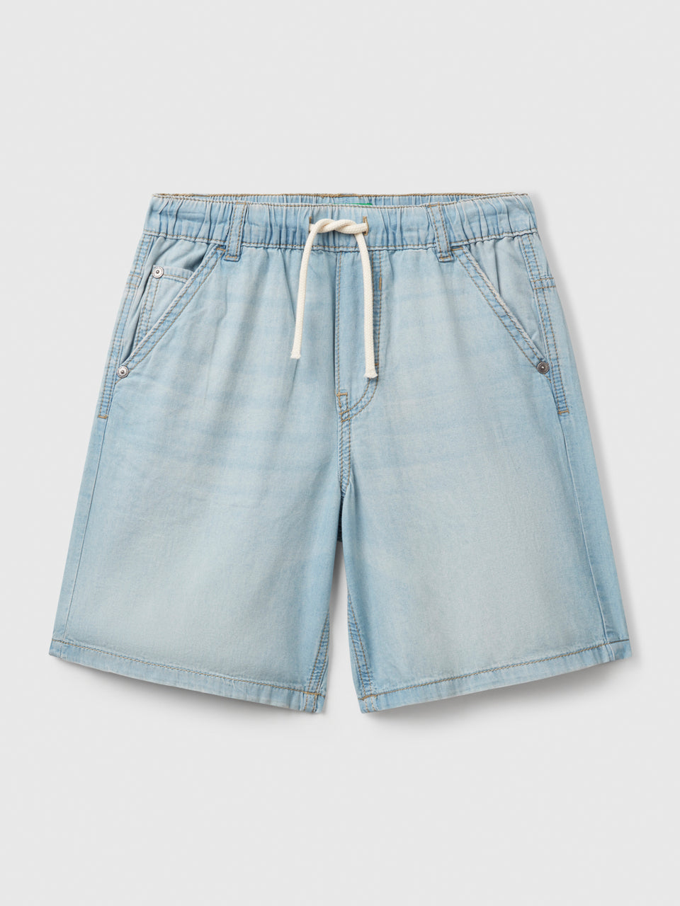 Bermuda shorts in chambray - ucb_image_FS