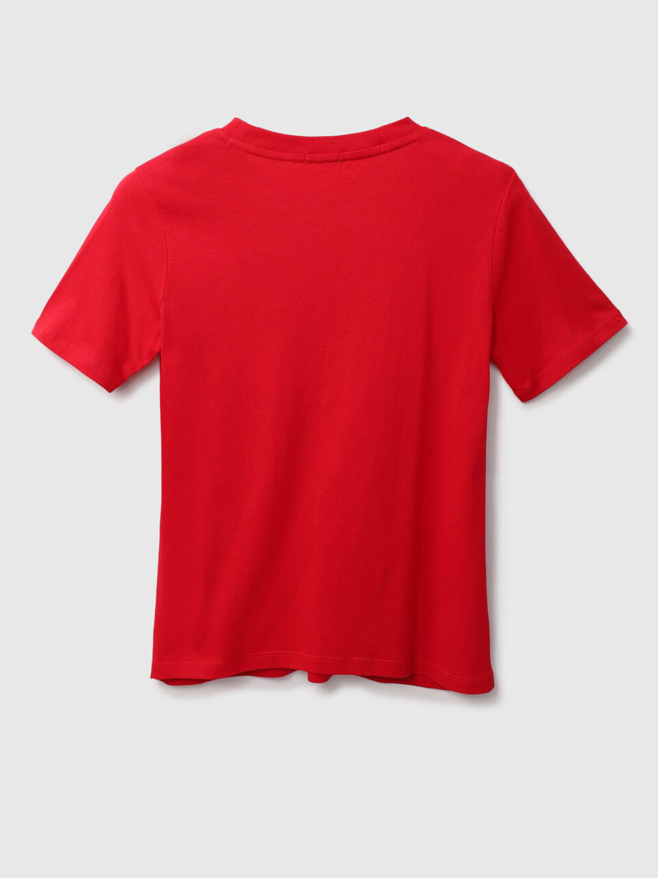 S/SLV TEE WITH HEART FLOCK PRINT image number 2