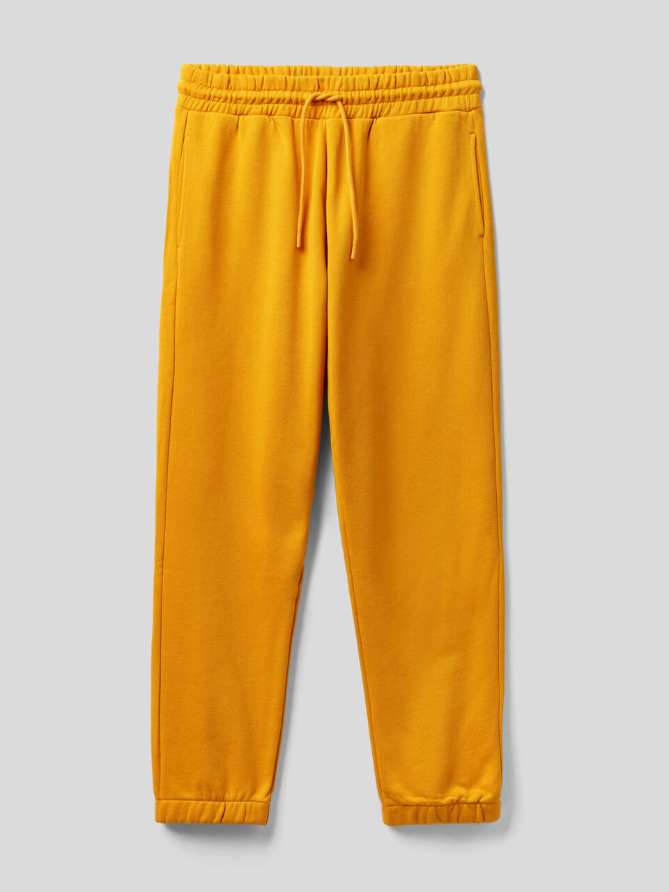 JOGGER image number 1