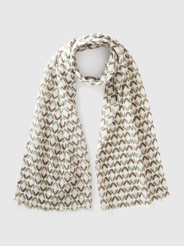 Patterned green scarf Women