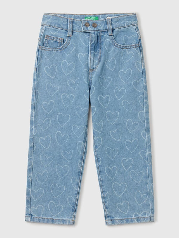 Jeans mit Herzdruck Mädchen
