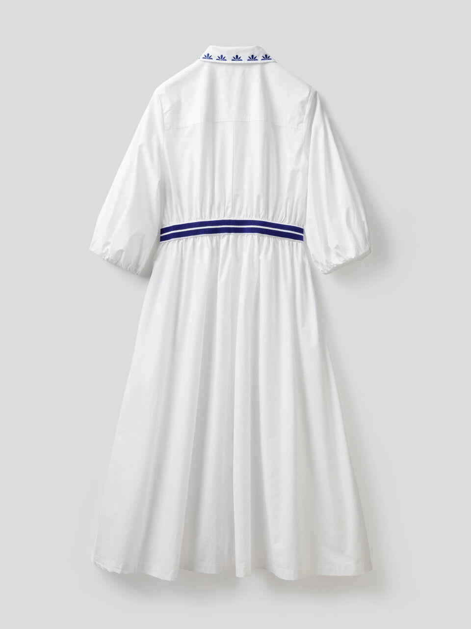 Chemisier-Kleid mit Stickereien image number 2
