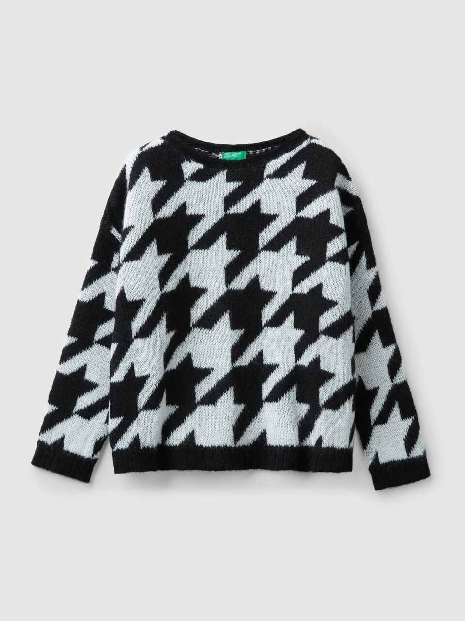 Pull jacquard image number 1