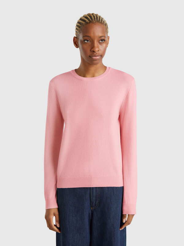 Powder pink crew neck sweater in Merino wool Women