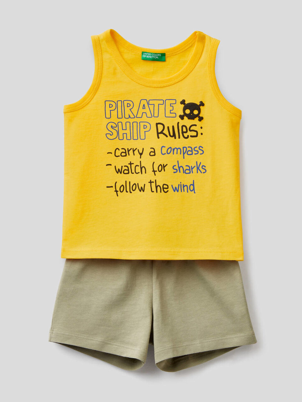 Tank top and shorts set image number 1