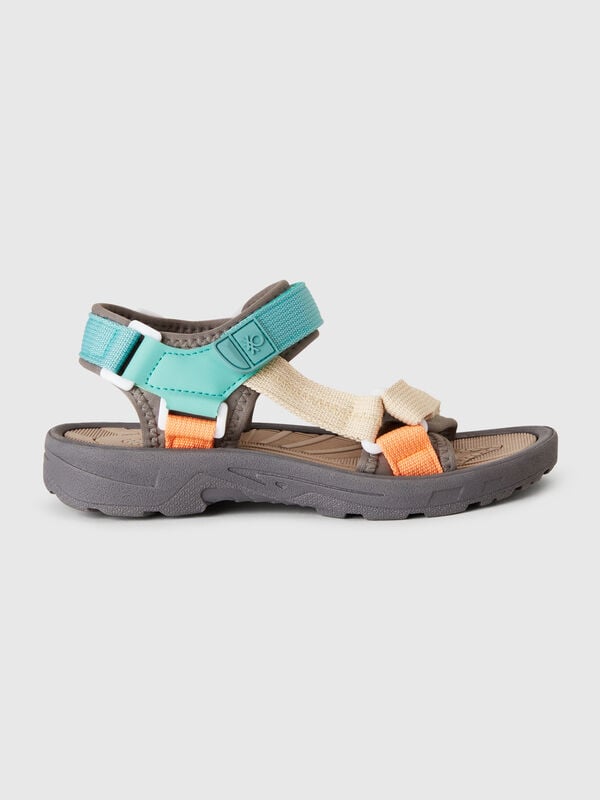 Offene Sandalen Jungen