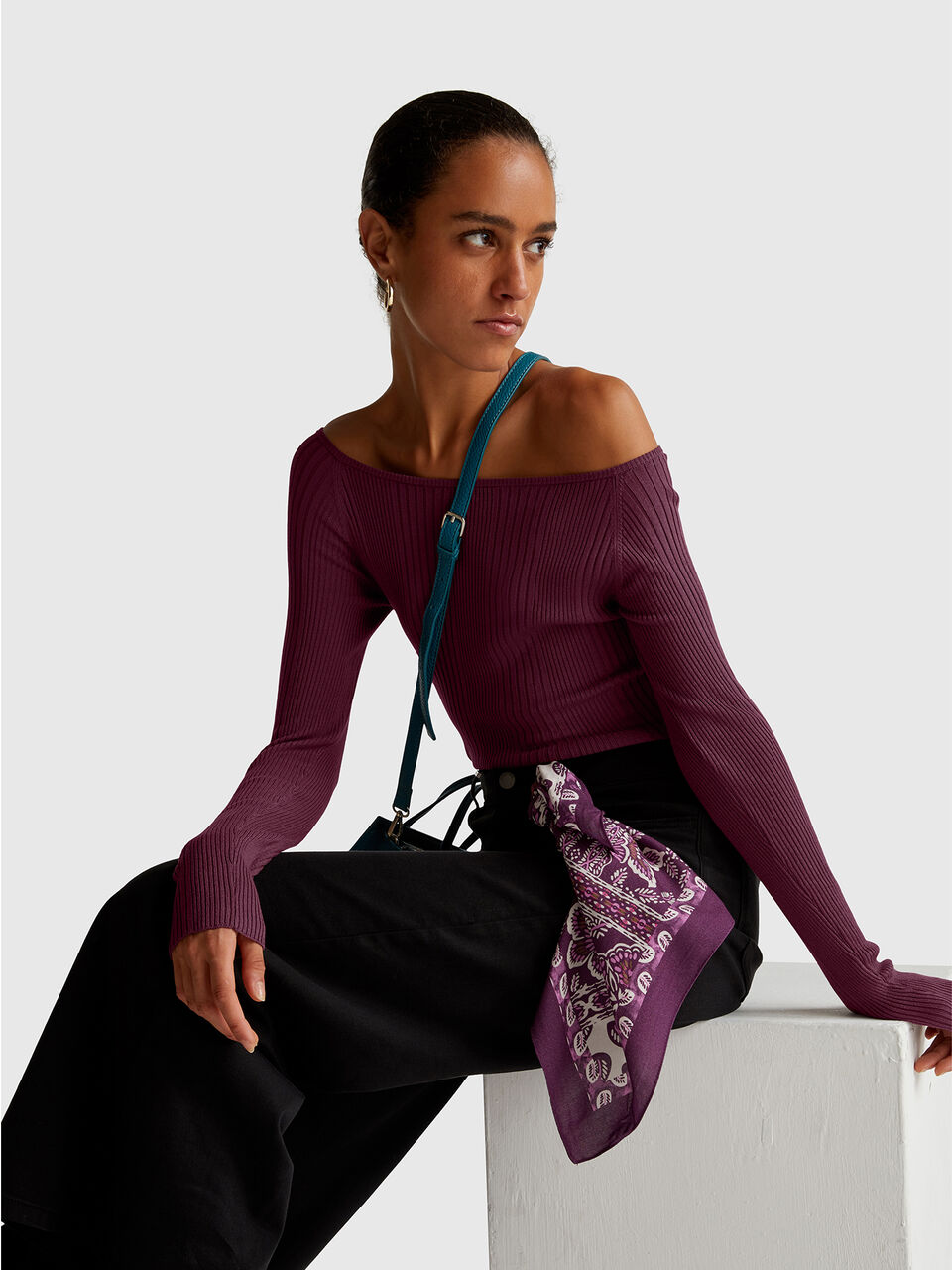 SQUARE SCARF Femme image number null