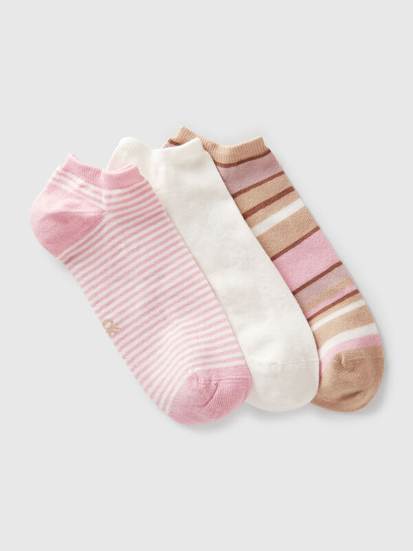 Drei Paar Socken aus Stretch-Baumwollmischung