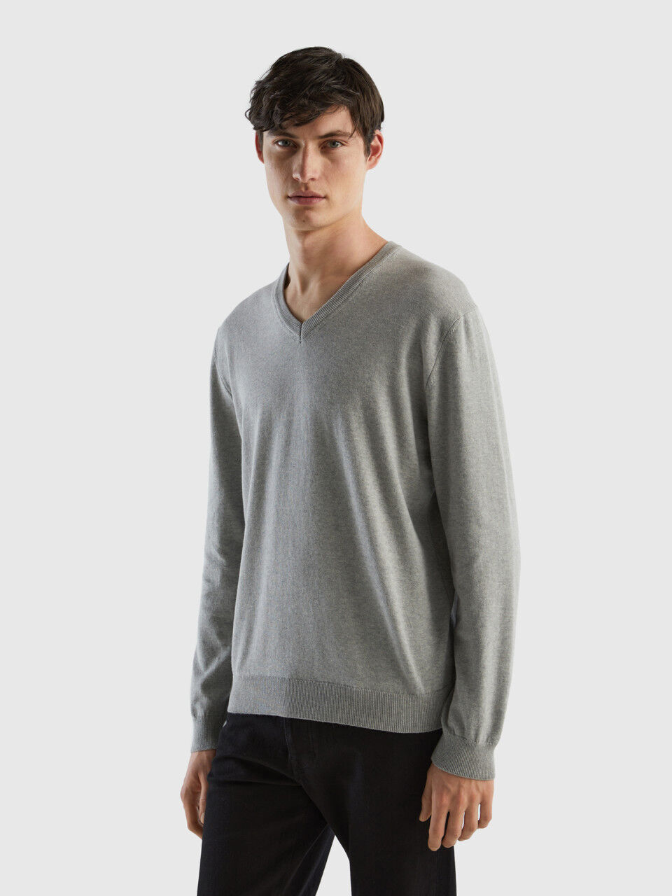 Pulli aus reiner Baumwolle mit V-Ausschnitt