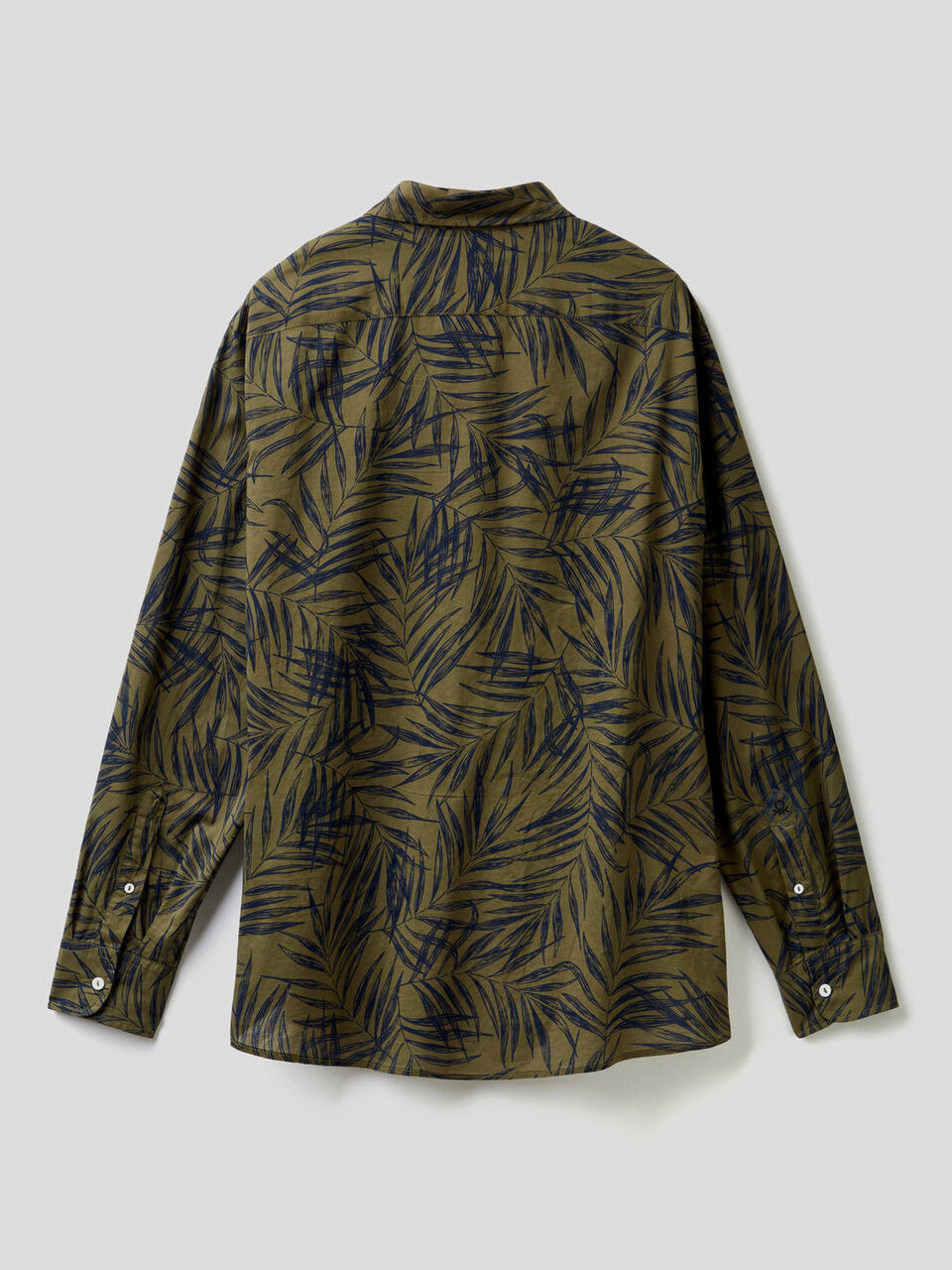100% cotton shirt with botanical print image number 2