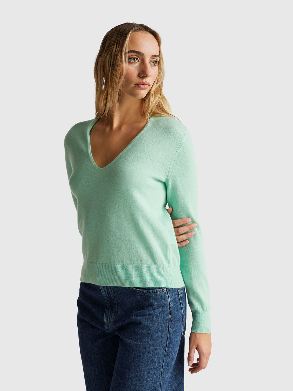 V NECK SWEATER L/S Women image number null