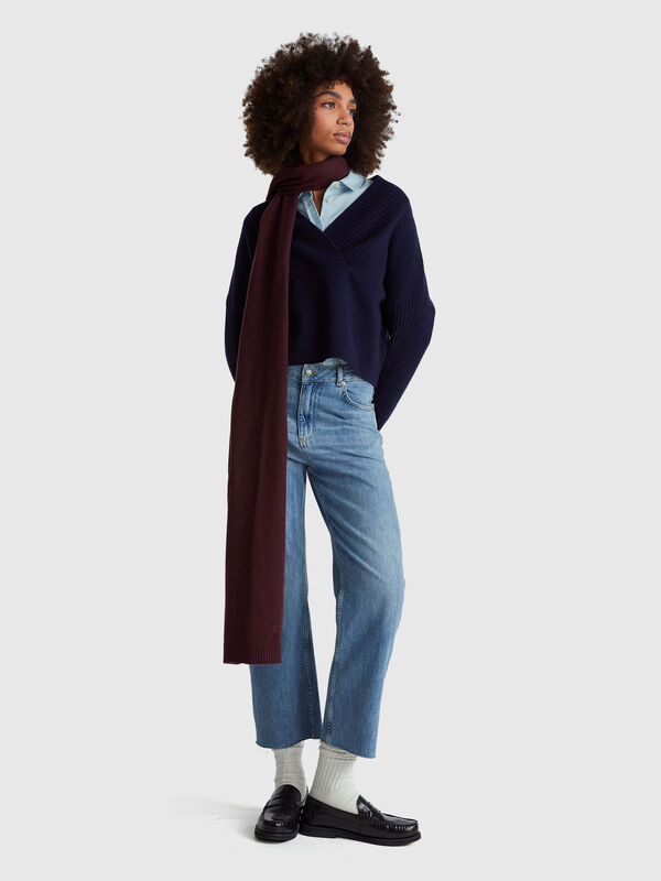 Pull col V coupe carrée Femme