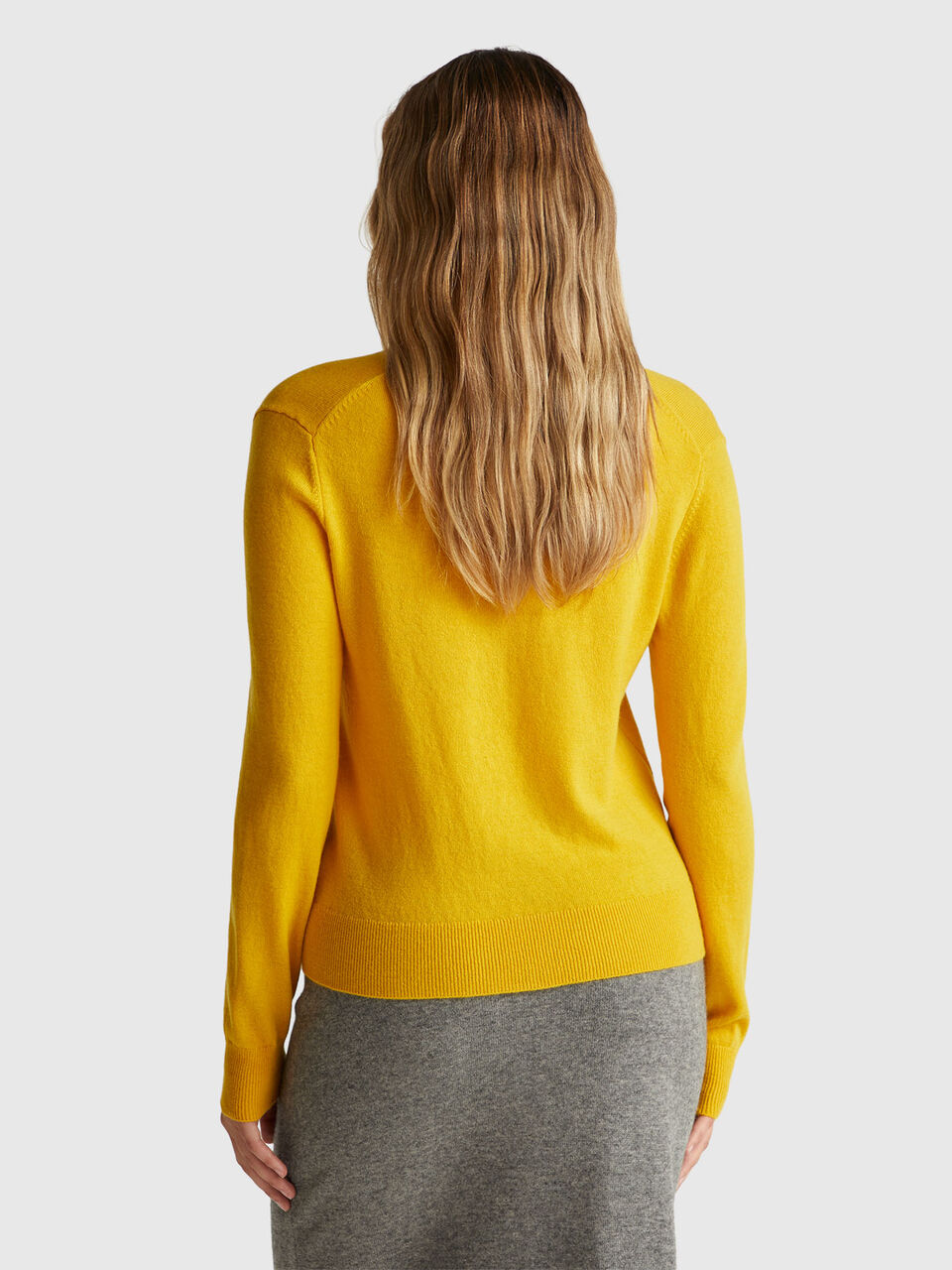 V NECK SWEATER L/S Damen image number null
