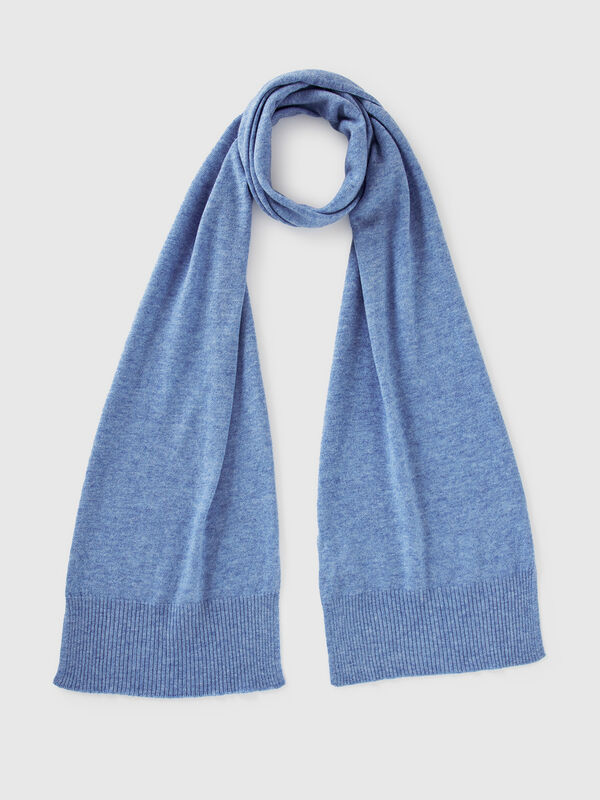 Hellblauer Melange-Schal aus reiner Merinowolle Hellblauer Melange-Schal aus reiner Merinowolle Damen