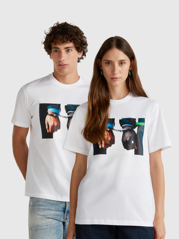 T-Shirt mit Oliviero Toscani-Fotodruck