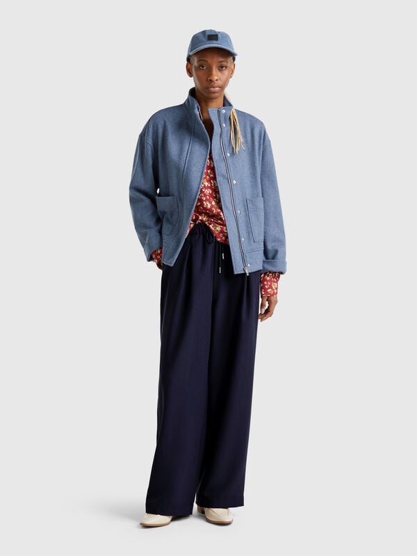 Pantalon large en viscose mélangée Femme
