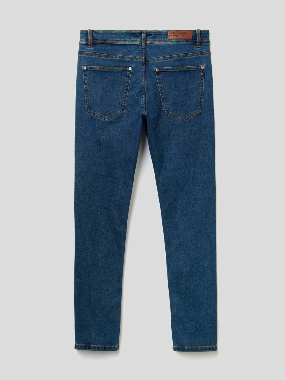 Five pocket slim fit jeans image number 2