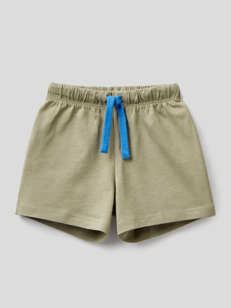 Tank top and shorts set image number 2