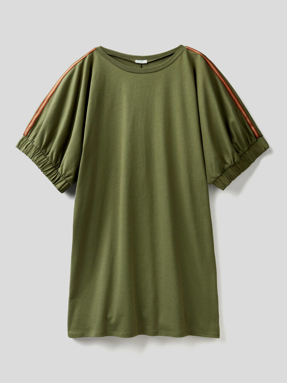 Robe manches courtes image number 1