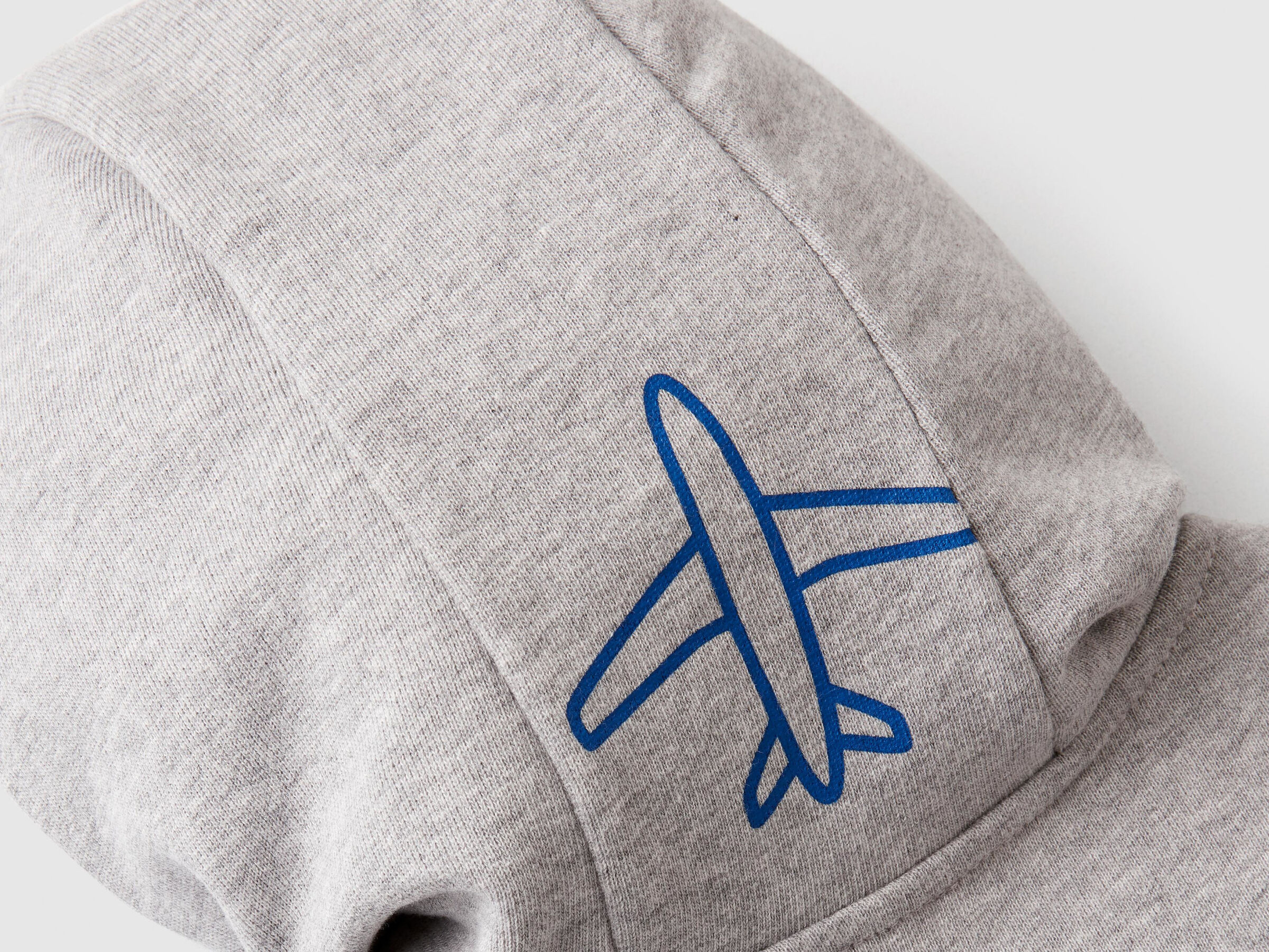 Sweatshirt mit Stadtprint und Kapuze image number null