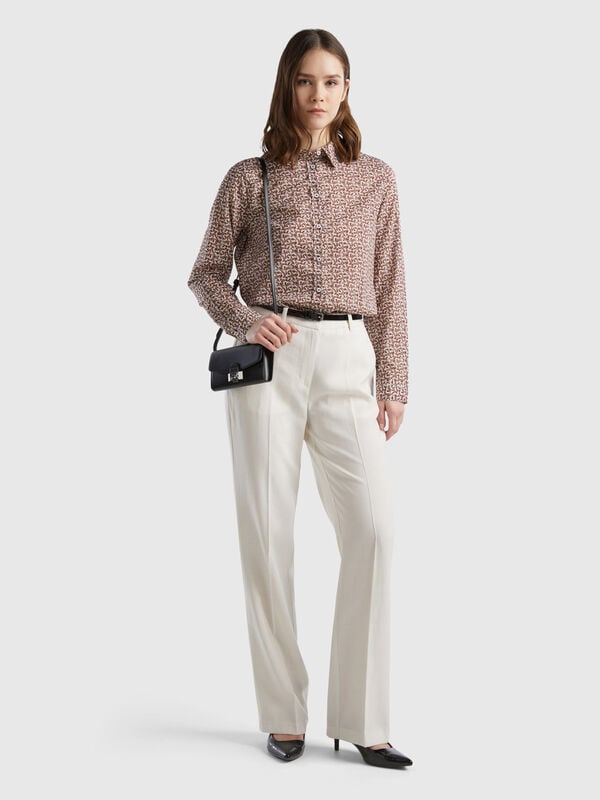 Straight leg trousers with crease Women