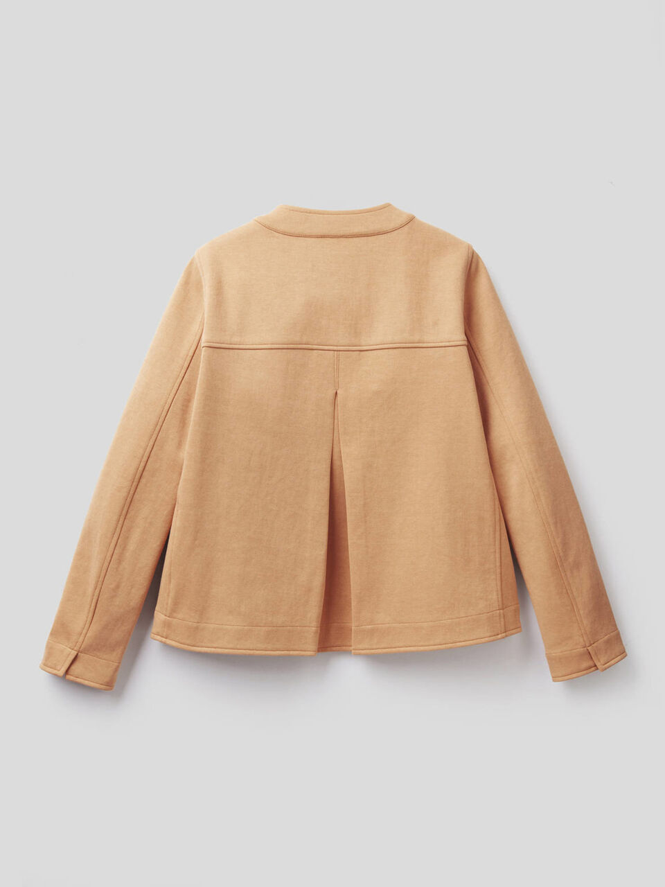 Veste avec pli à l'arrière image number 2