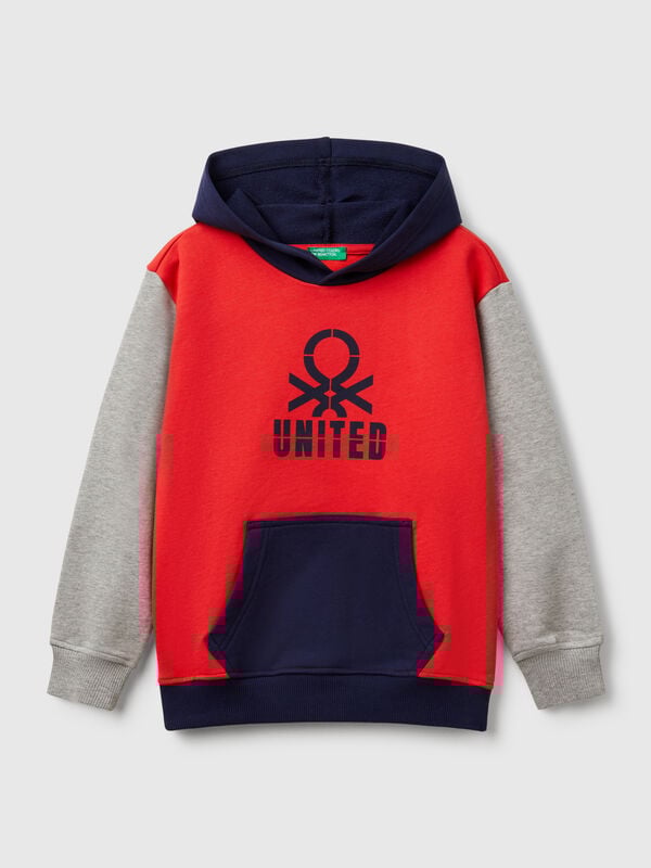 Sweatshirt mit Druck und Kapuze  Jungen