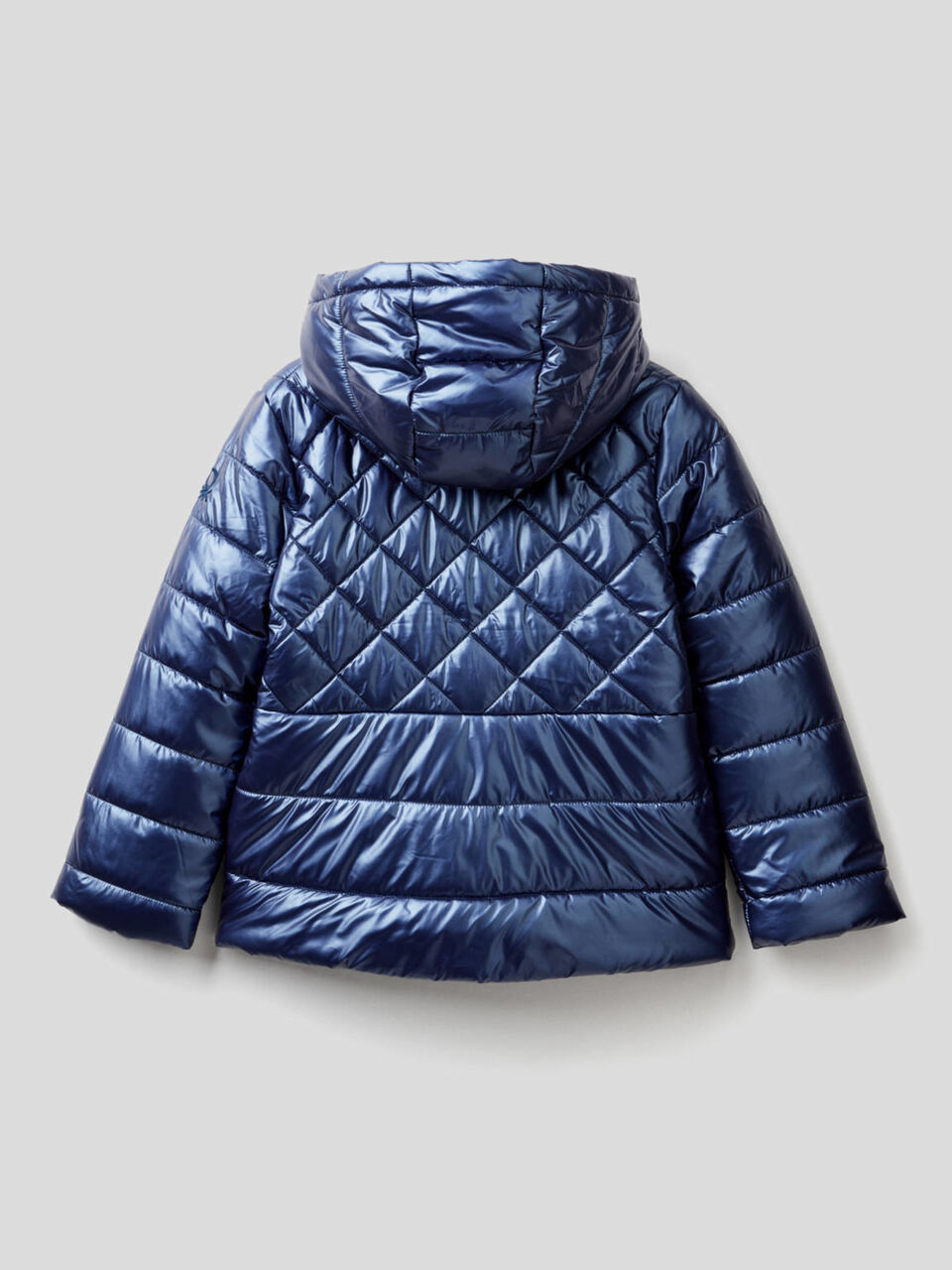 Padded jacket with hood image number 2