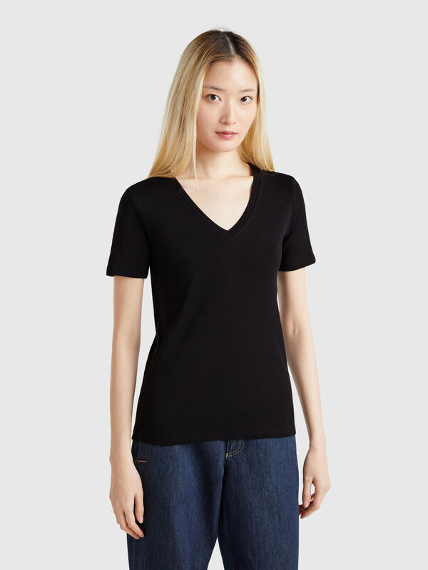 T-Shirt aus reiner Baumwolle mit V-Ausschnitt Damen