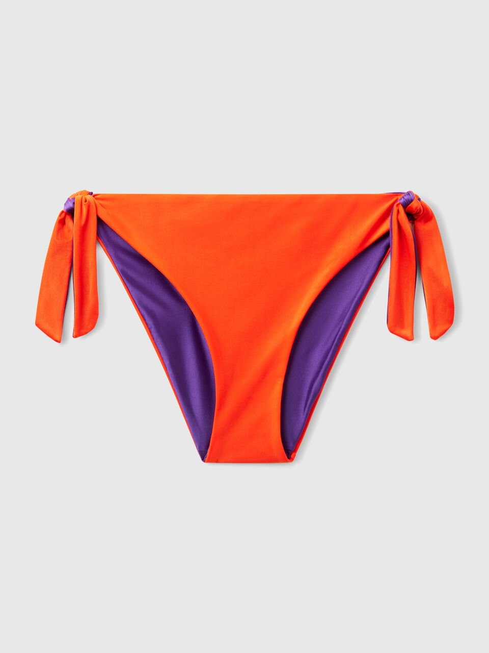SWIMMING BRIEFS Femme image number 1