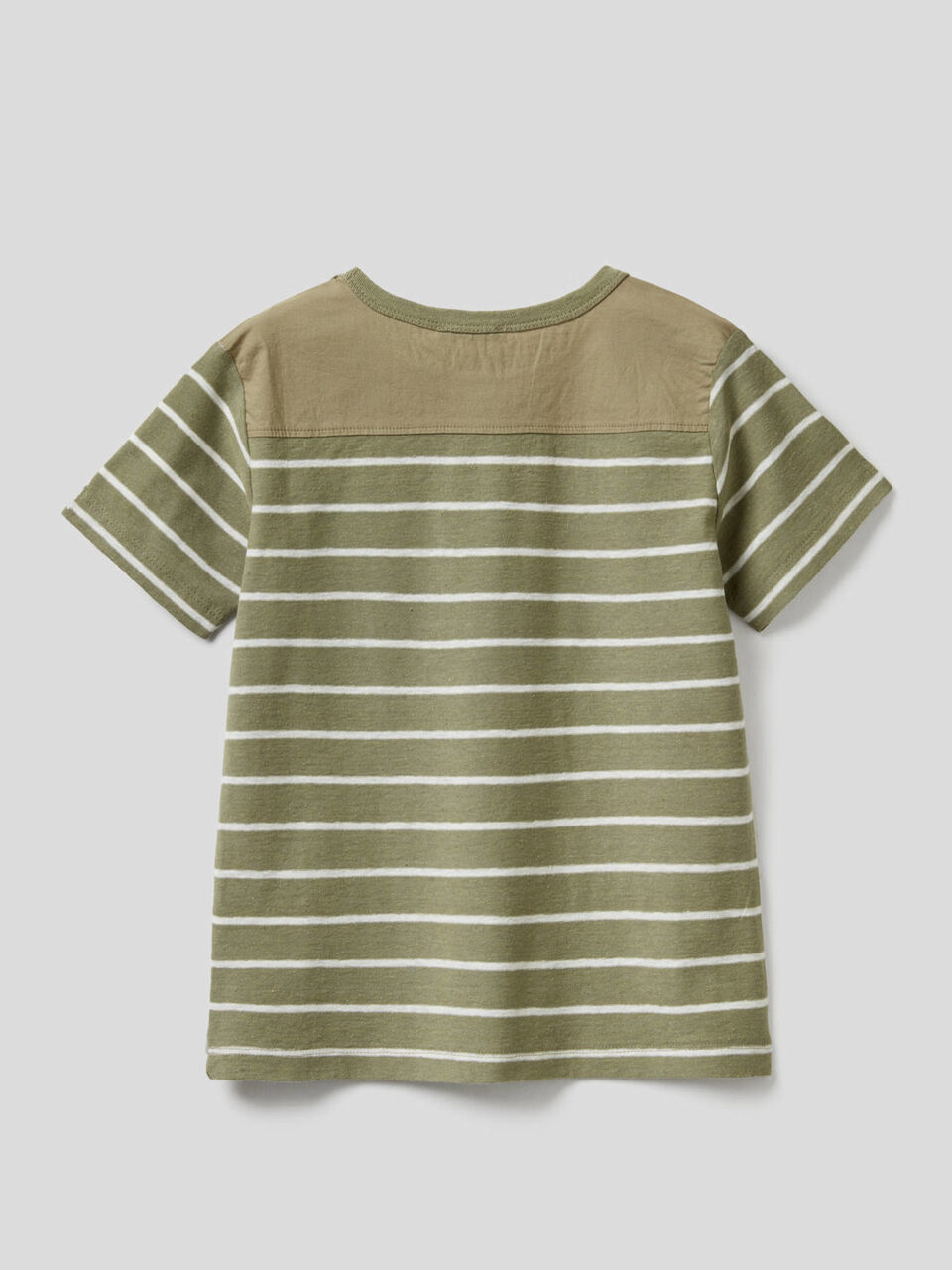 T-Shirt in einer Mischung aus Baumwolle und Leinen mit Streifen image number 2