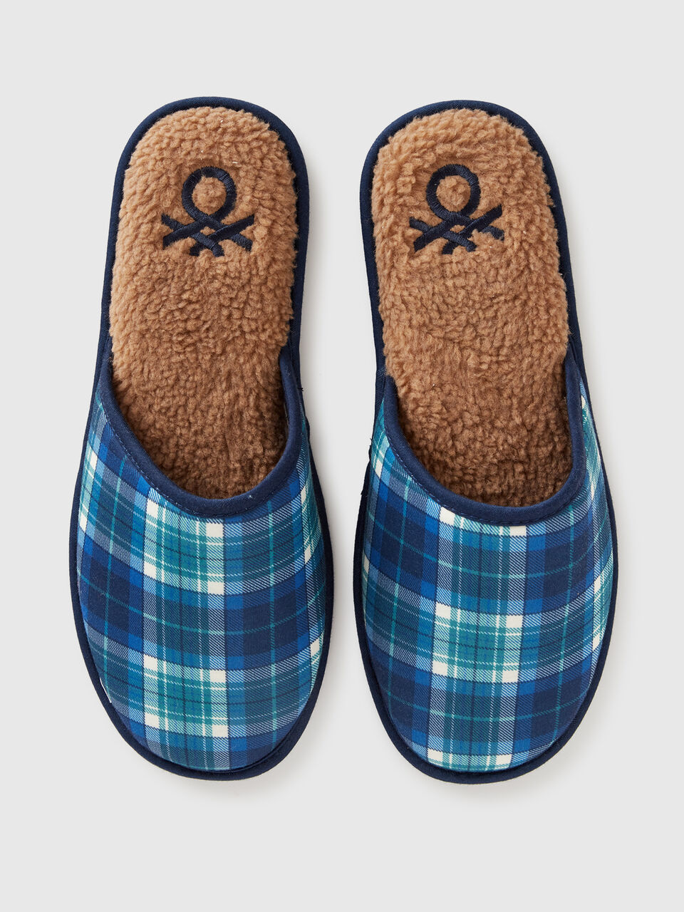 SLIPPER image number null