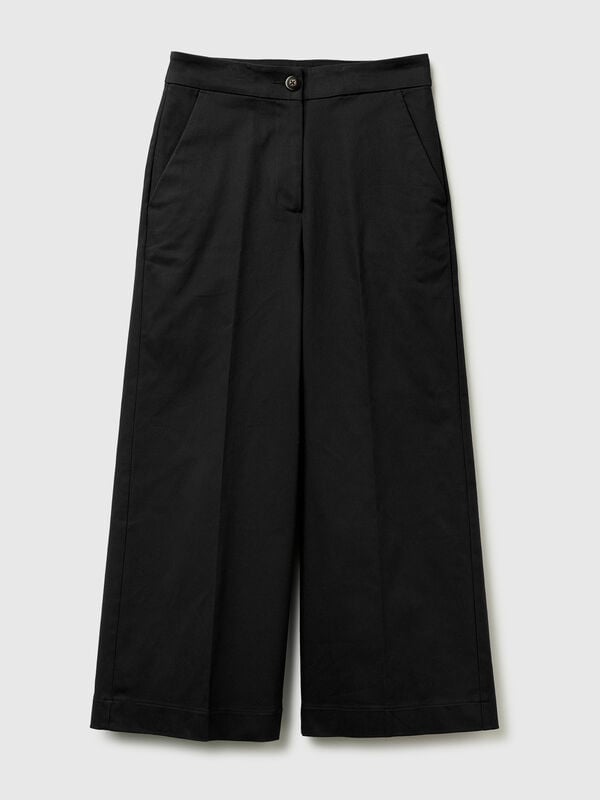 Wide high-waisted trousers Wide high-waisted trousers Women