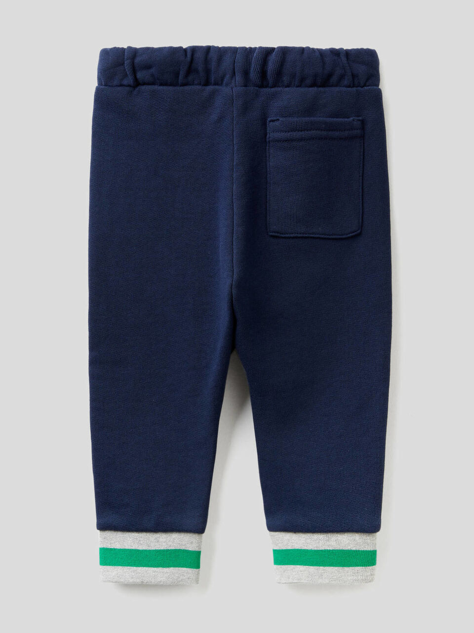Hose aus Sweatstoff mit Stickerei image number 2