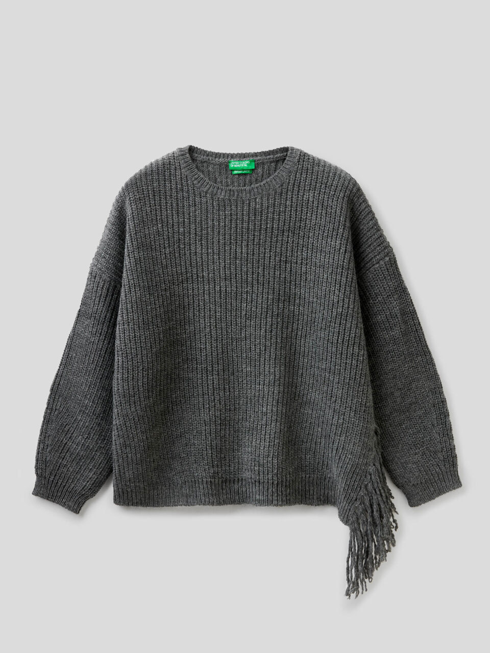 Pullover in einer Wollmischung mit Fransen image number 1